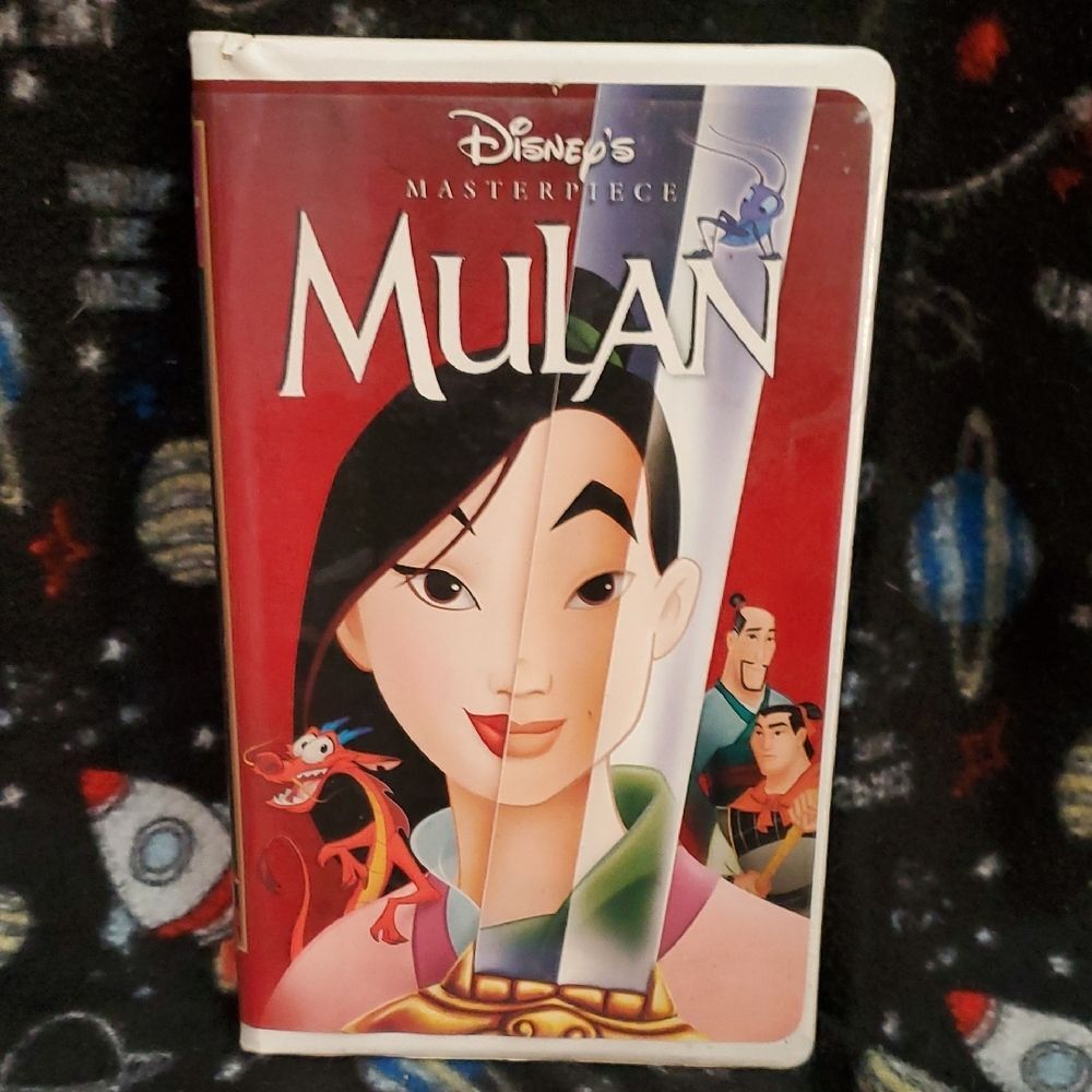 Disney Mulan VHS with Case 🌏5/$10🌏